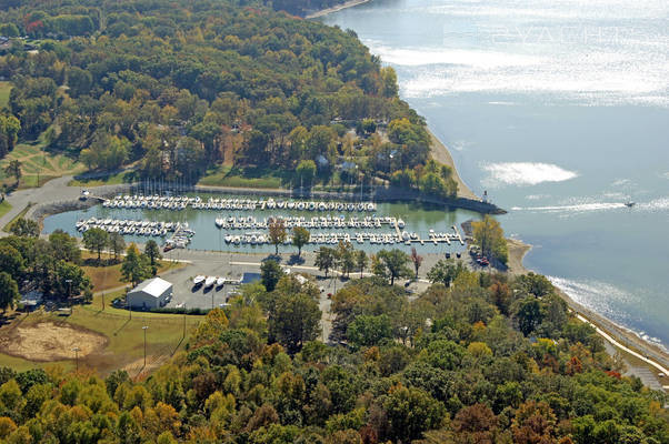 Lighthouse Landing Marina