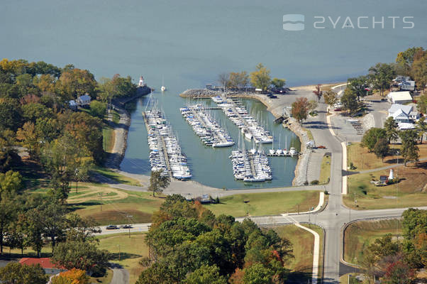 Lighthouse Landing Marina