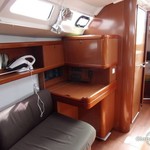 Beneteau Oceanis 37