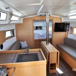 Beneteau Oceanis 38.1