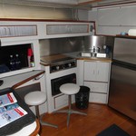 Sea ray 390 express cruiser