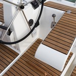 Dufour 350