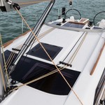 Dufour 350