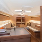 Dufour 350