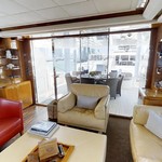 Ferretti 881