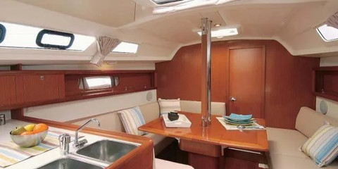 Beneteau Oceanis 34
