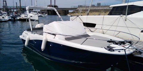 Jeanneau Cap Camarat 6.5