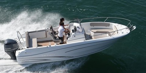 Jeanneau Cap Camarat 7.5