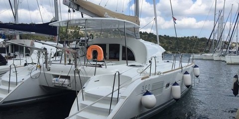 Lagoon 380 S2