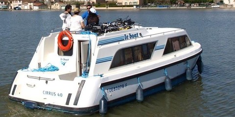 B & b boat builders core sound 17