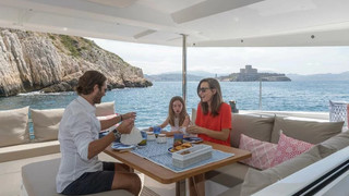 Fountaine Pajot Astréa 42