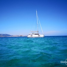 Fountaine Pajot Lucia 40