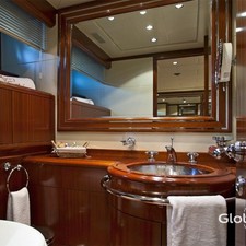 Overmarine Mangusta 92