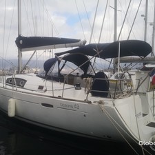 Beneteau Oceanis 43
