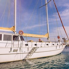 Sealine T60 Aura