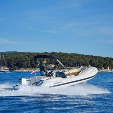 Ris Marine Exclusive 650