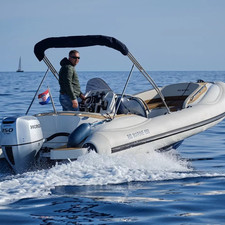 Ris Marine Exclusive 650