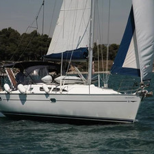 Sun Odyssey 37