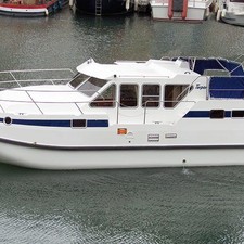 Tarpon 32