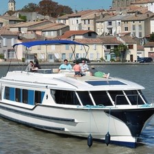 Le Boat Vision 4