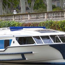 Le Boat Vision 4