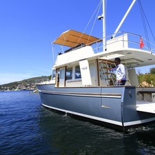 Rhea Marine Trawler 36
