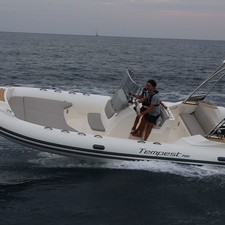 Capelli Tempest 700