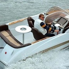 Galeon Galia 520