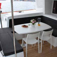 Lagoon 450 F
