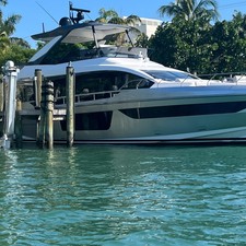Azimut Fly 68