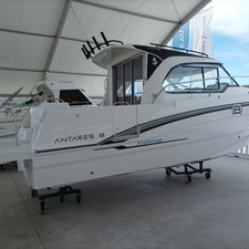 Beneteau Antares 8 OB