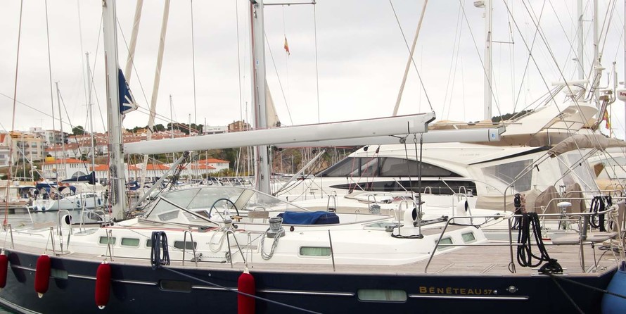Beneteau 57
