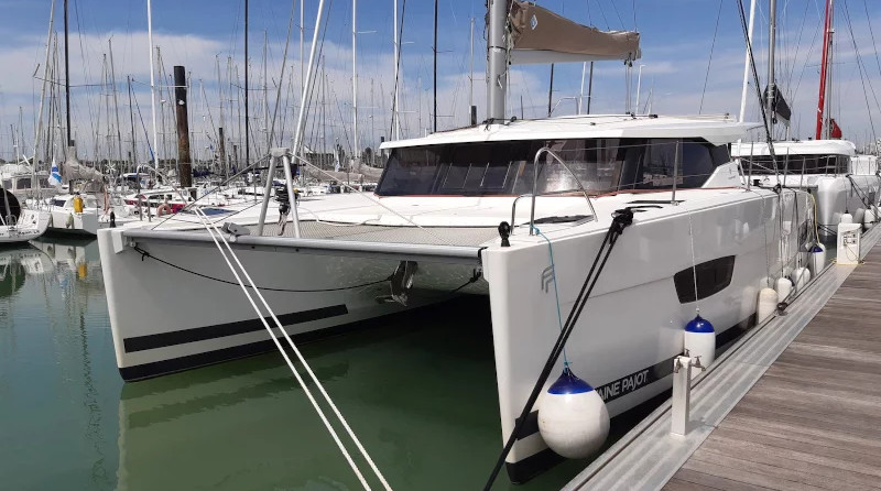 Lucia 40