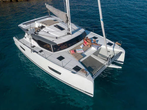 Fountaine Pajot Astréa 42