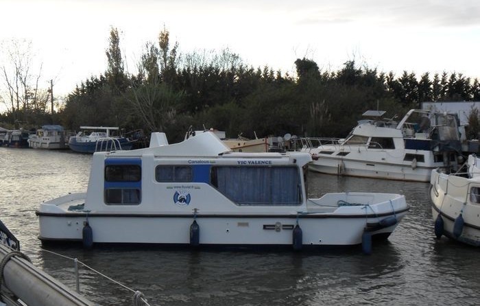 Espade 850 Fly