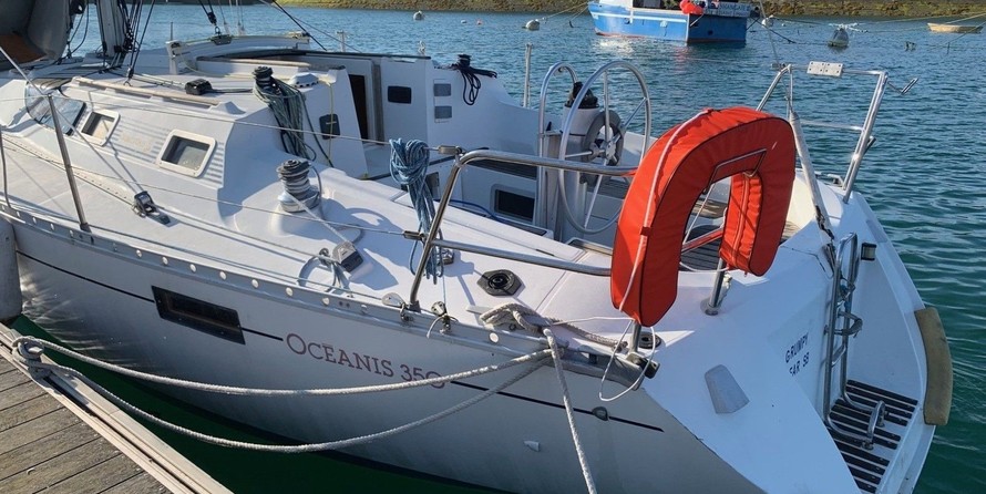Beneteau Oceanis 350
