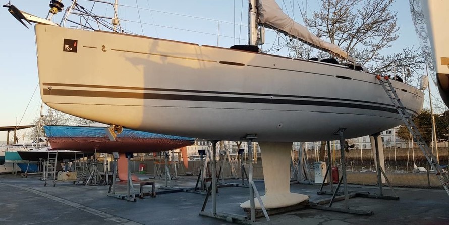Beneteau First 45
