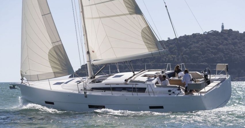 Dufour 430