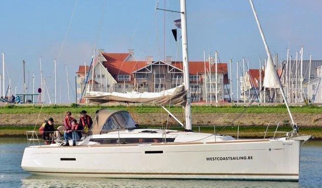 Jeanneau Sun Odyssey 379