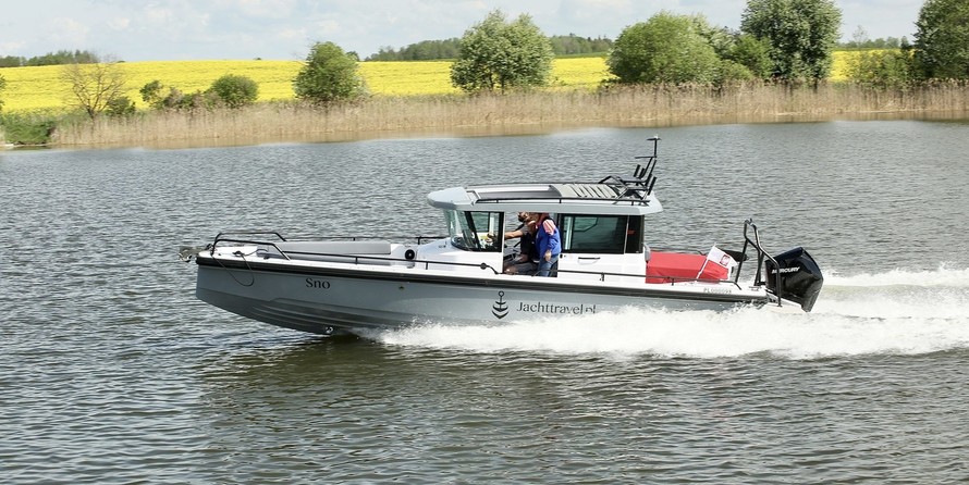 Axopar 28 Cabin Brabus Line