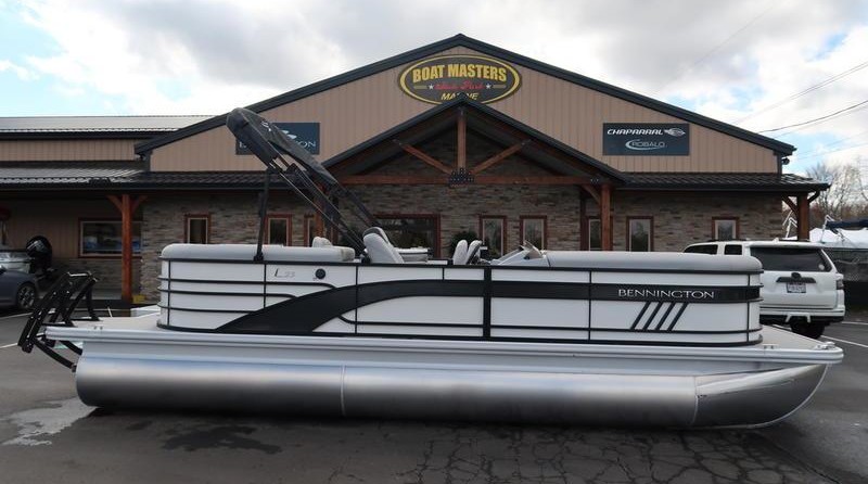 Bennington 23 LPD