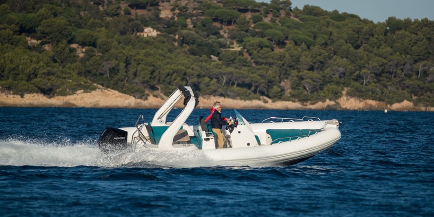 Zodiac Medline 750
