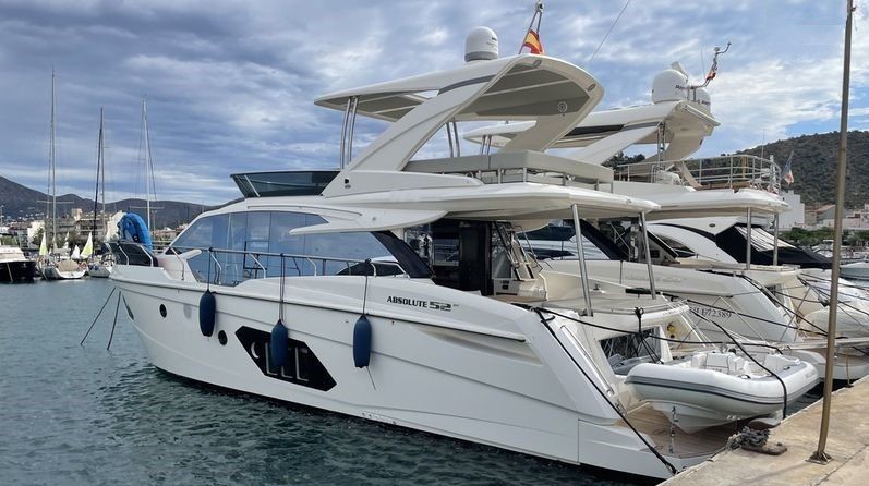 Absolute 52 FLY
