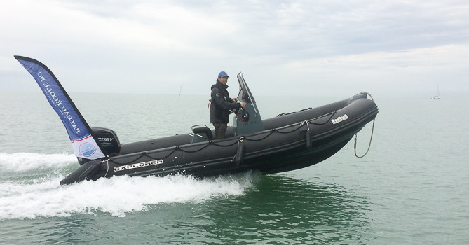 Bombard Explorer DB 600